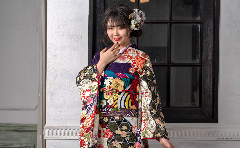 さがの館の成人式の振袖