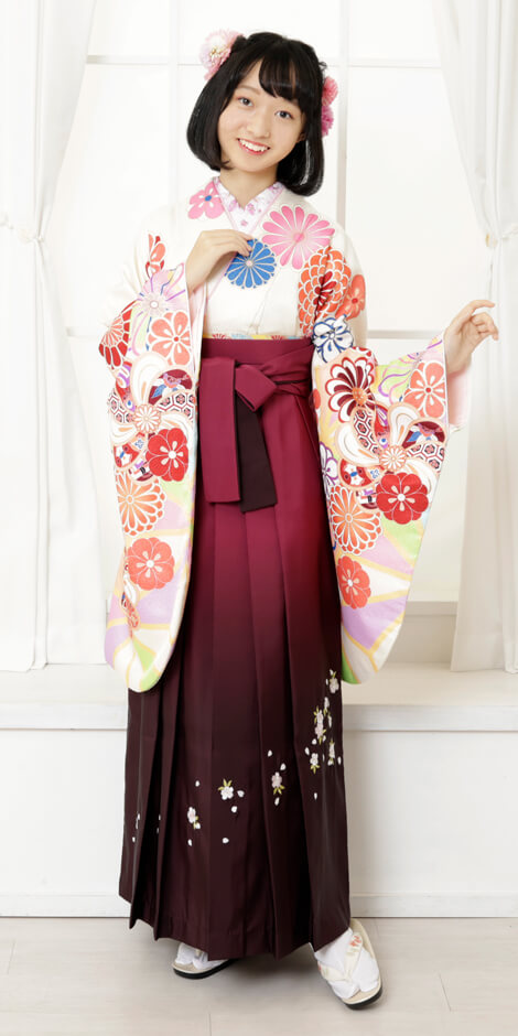 小学校卒業式の袴をお安くレンタル｜京都・大阪梅田・天王寺・神戸三宮・東京・埼玉