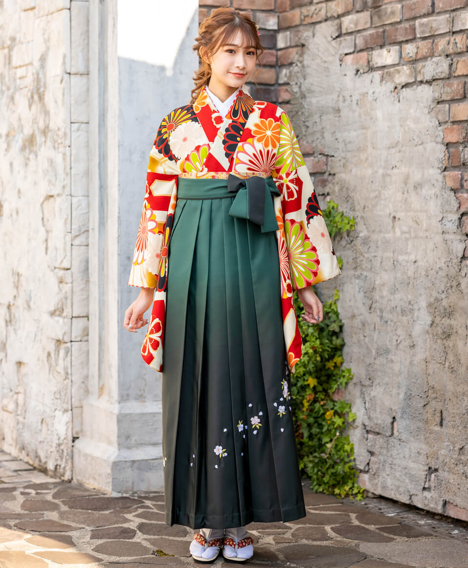 東京で人気の卒業式のレンタル袴