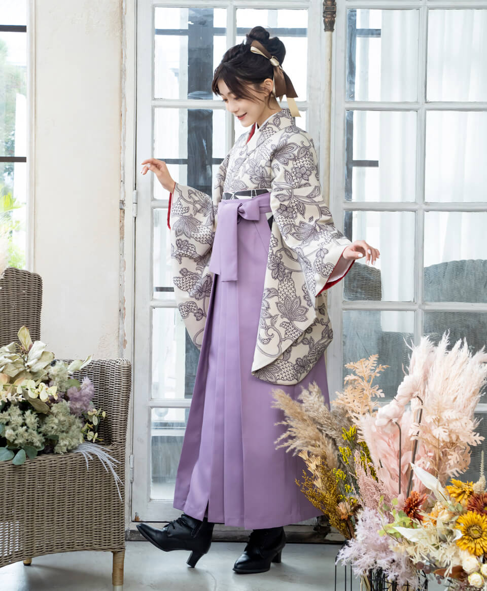 【卒業式袴レンタル/新作】古典かわいい大人(オシャレ)　白/スモーキーベージュ/くすみカラー/紫　BBB493_SKP957
