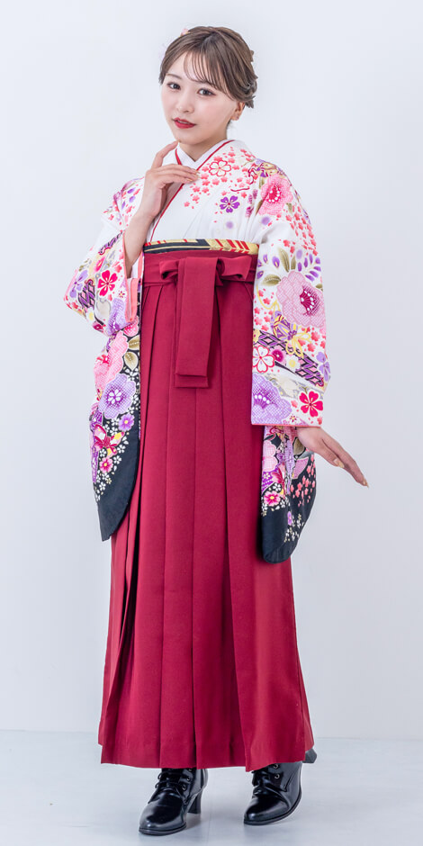 卒業式袴レンタル 着物：白のしに牡丹／GS0029 袴：エンジ／ENJ004