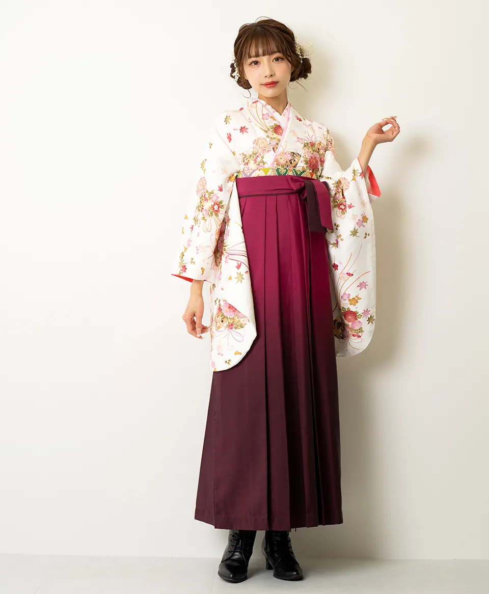 卒業式袴レンタル 着物：白桜・まり／B00025 袴：ワインボカシ／WNB030
