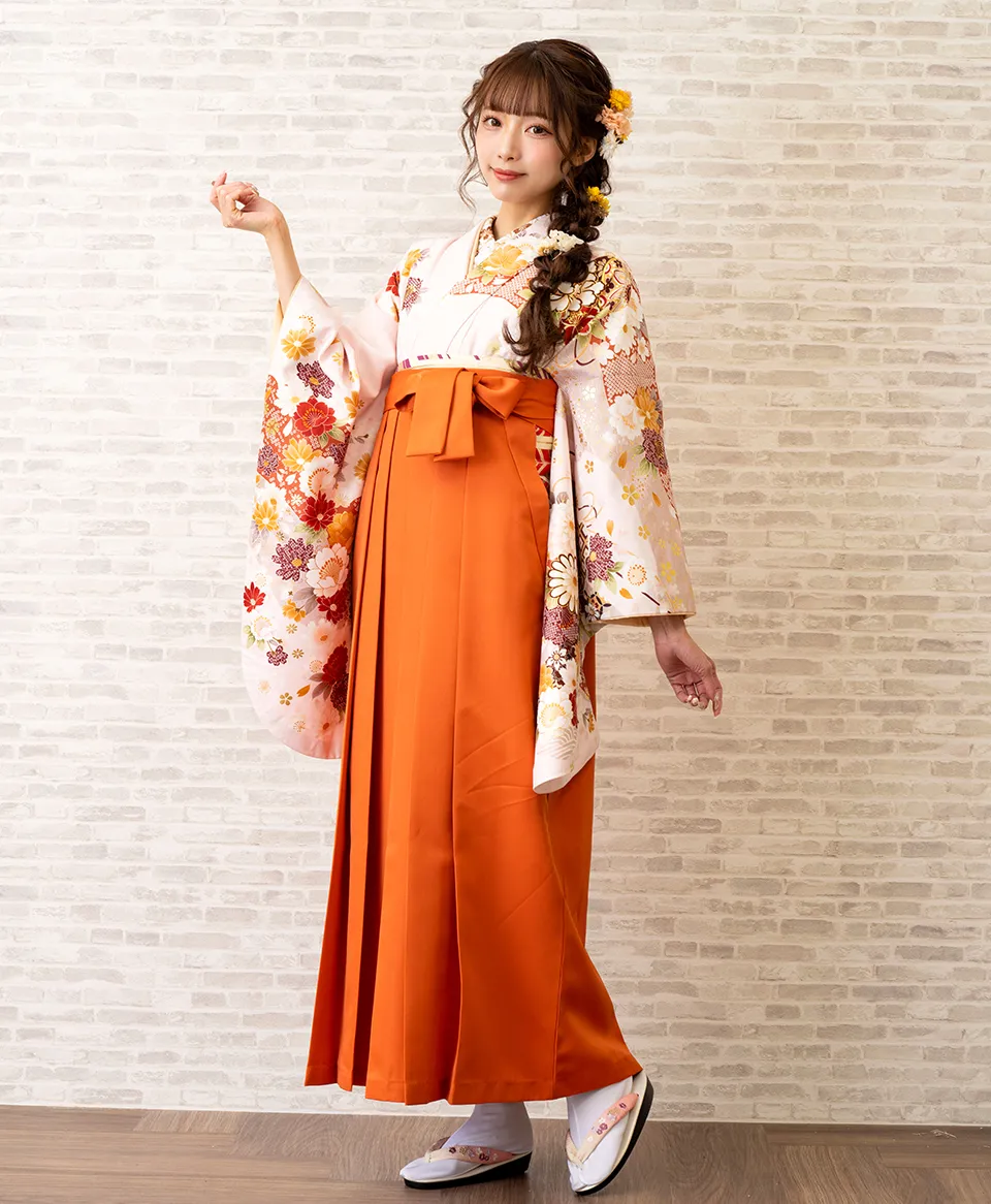 卒業式袴レンタル 着物：ライトピンク手まり金散し花／BB4002 袴：オレンジ／ORG010