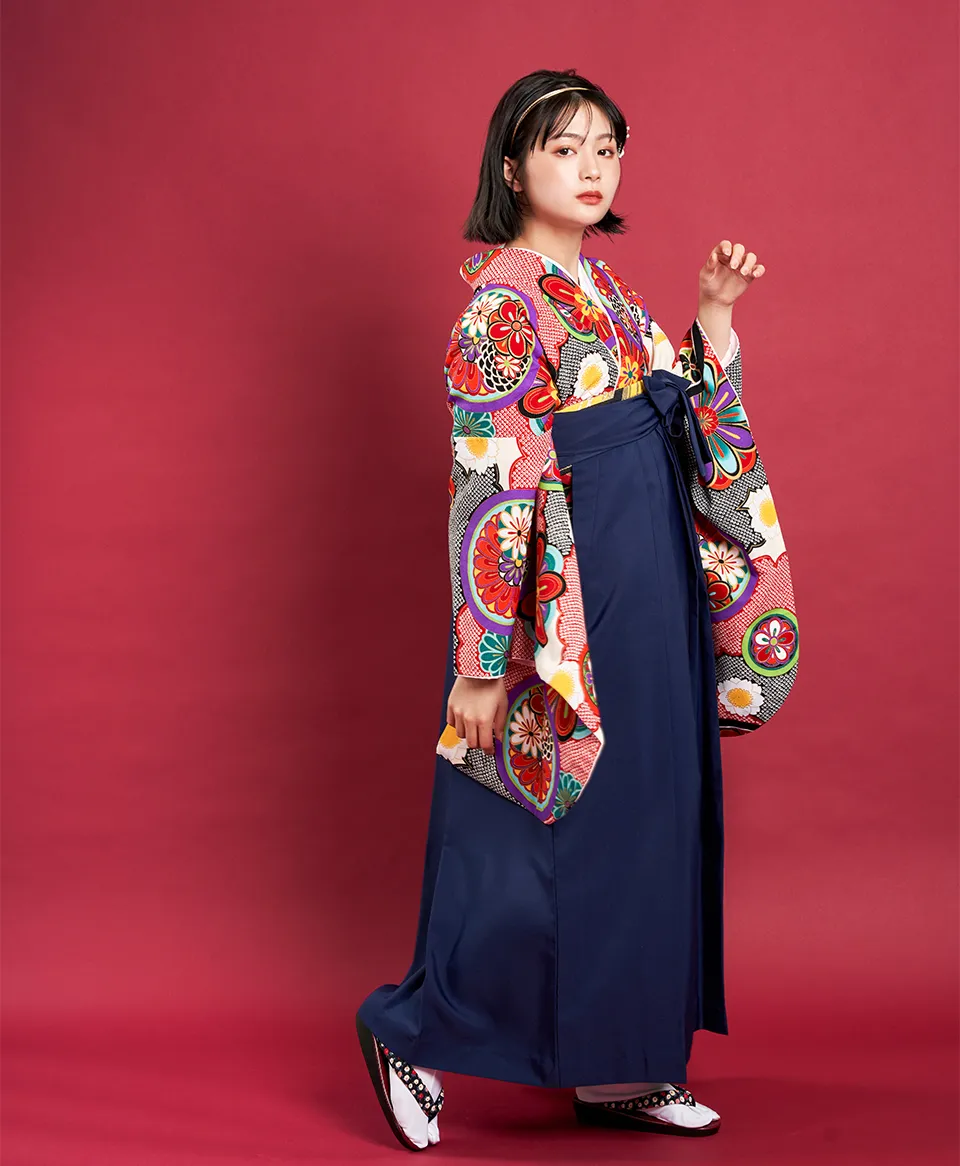 卒業式袴レンタル 着物：赤に雲絞りに花鏡／BBB461 袴：コン手まりシシュウ／KOT085