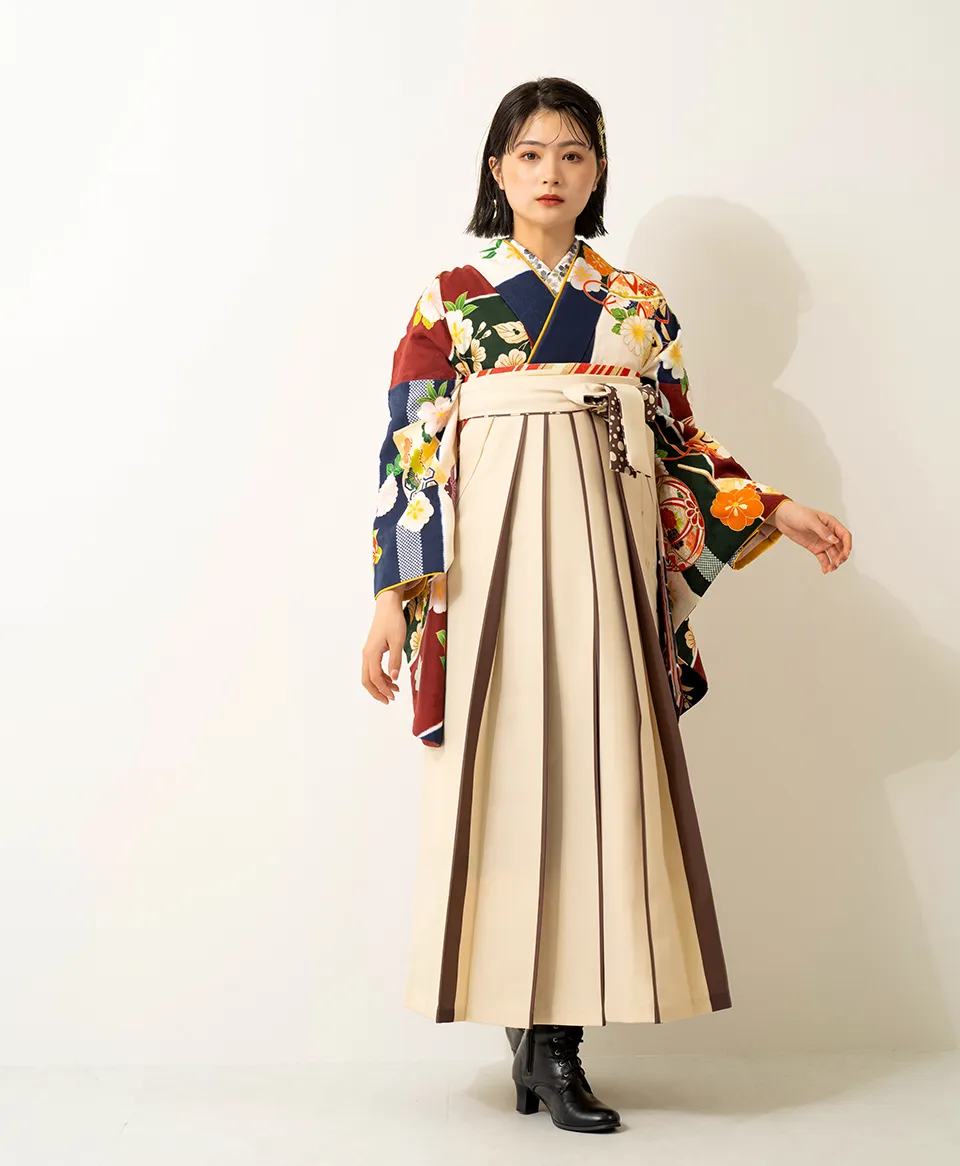 卒業式袴レンタル 着物BBB479「春夏秋冬花ロマン」袴CSD087「クリームラインすだれ」