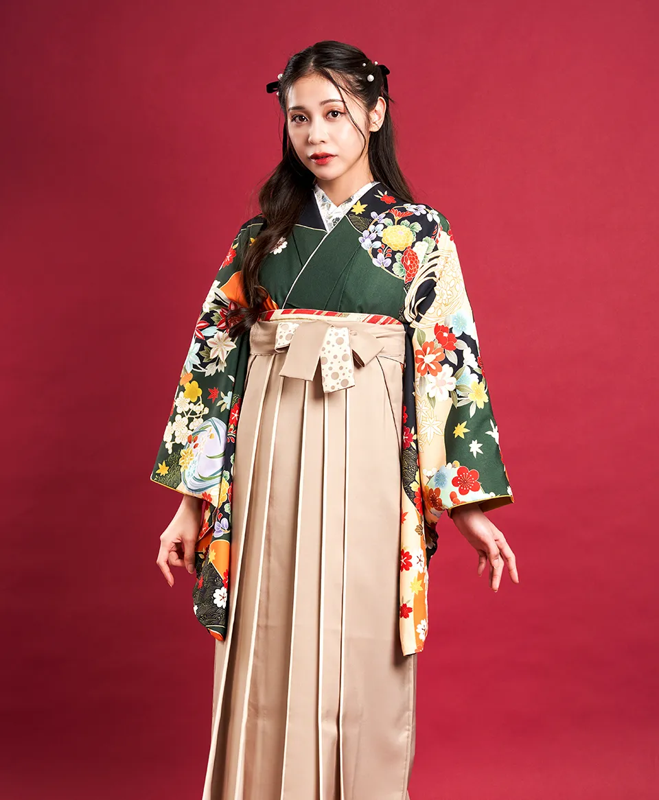 卒業式袴レンタル 着物：フカミドリ友禅四季花／DDD865 袴：ベージュライン紐水玉／BLD927