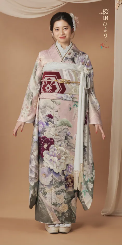 淡ピンク地うす紫牡丹に四季花[FR5032]